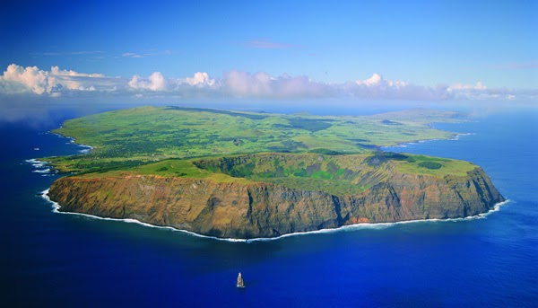 Moáis al atardecer — Rapa Nui, Isla de Pascua